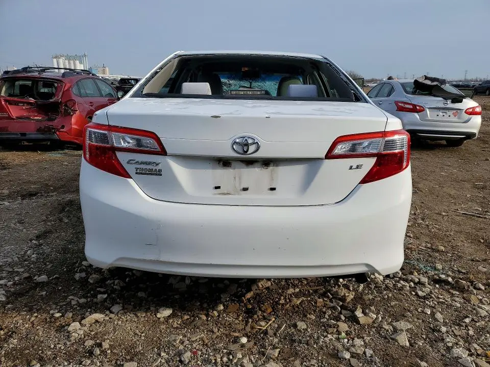2012 TOYOTA CAMRY LE  