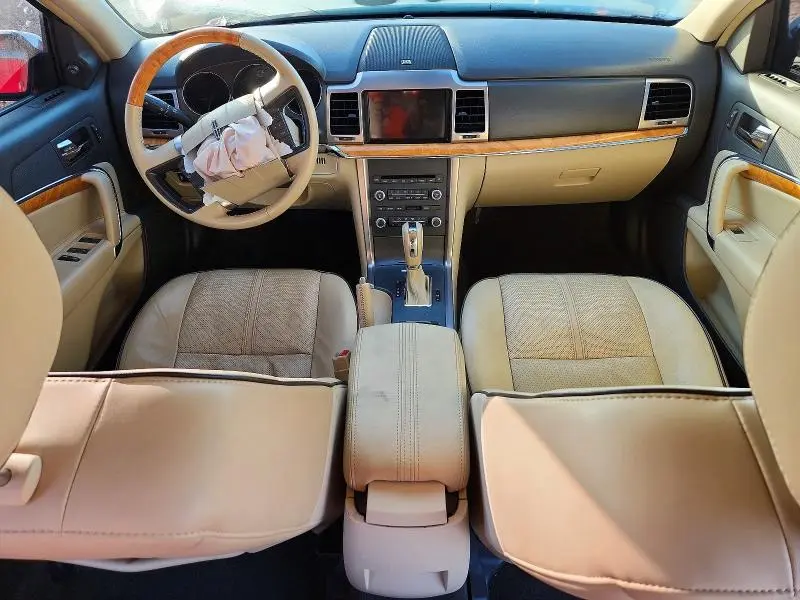 2011 LINCOLN MKZ   