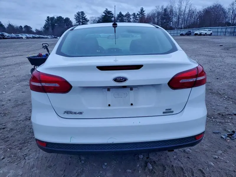 2018 FORD FOCUS SE  