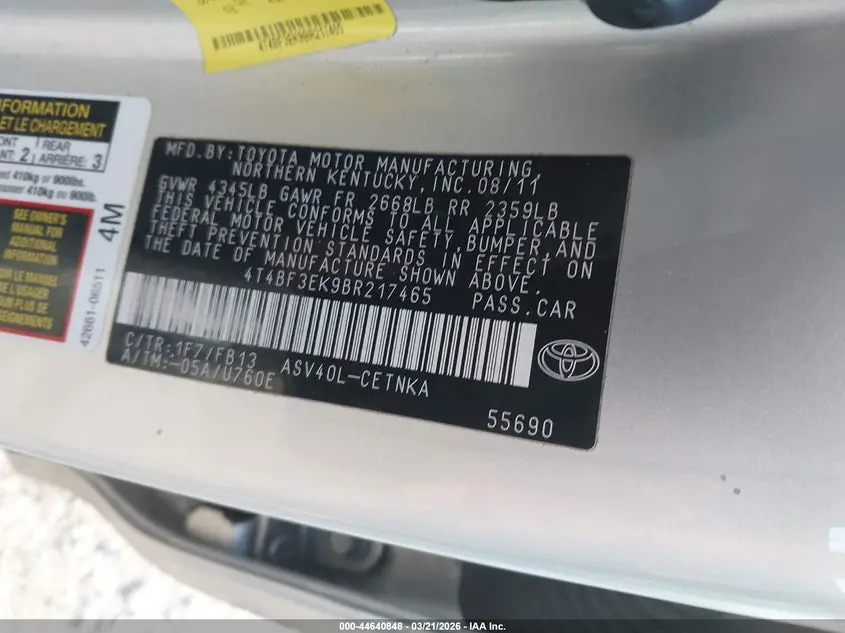 2011 TOYOTA CAMRY LE