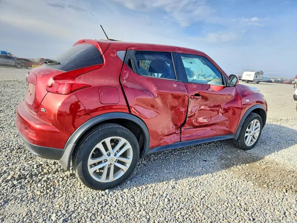 2011 NISSAN JUKE S  
