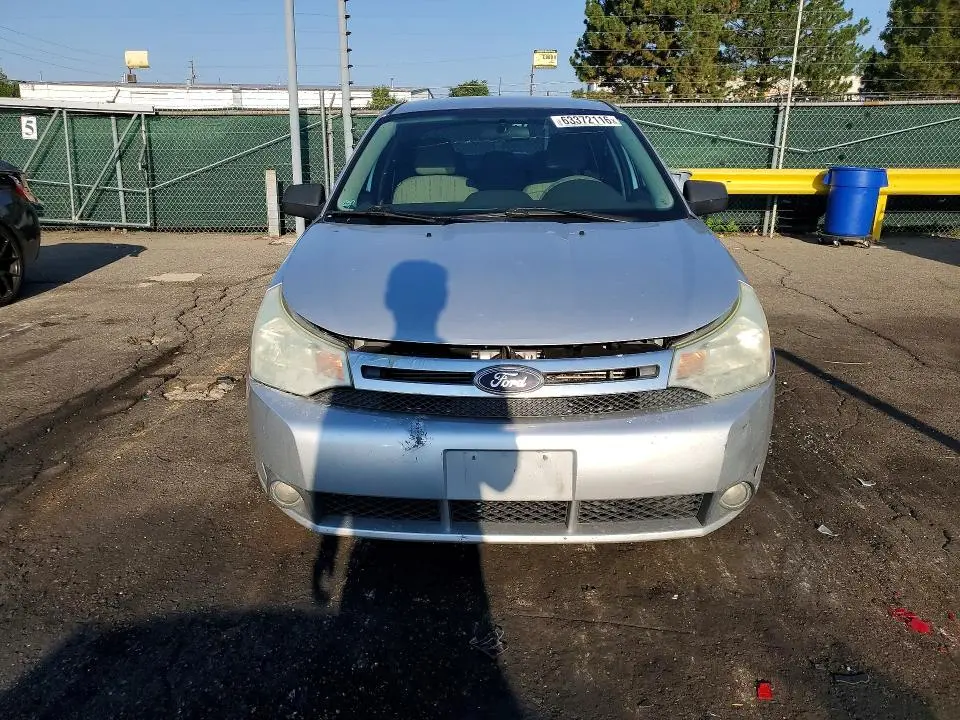 2011 FORD FOCUS SE  