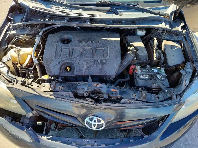 2011 TOYOTA COROLLA S  