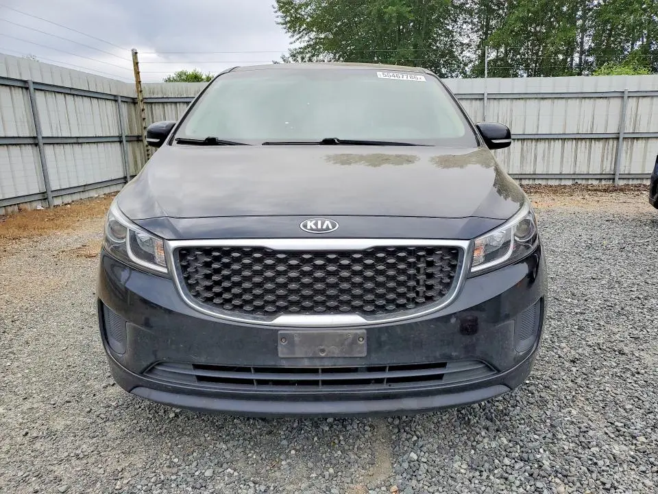 2017 KIA SEDONA LX  
