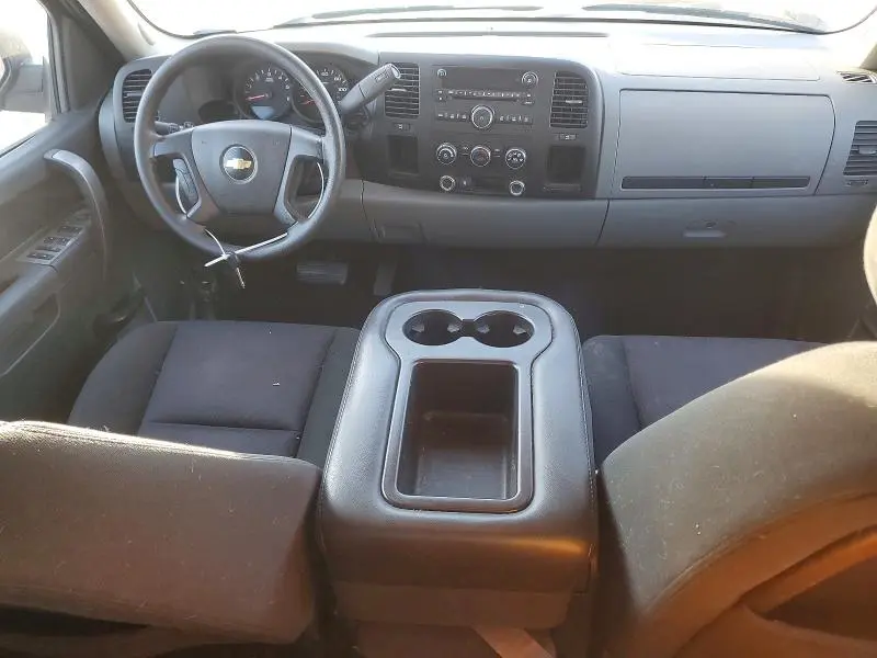 2011 CHEVROLET SILVERADO C1500 LS  