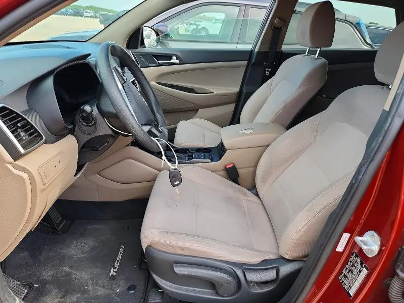 2019 HYUNDAI TUCSON SE  
