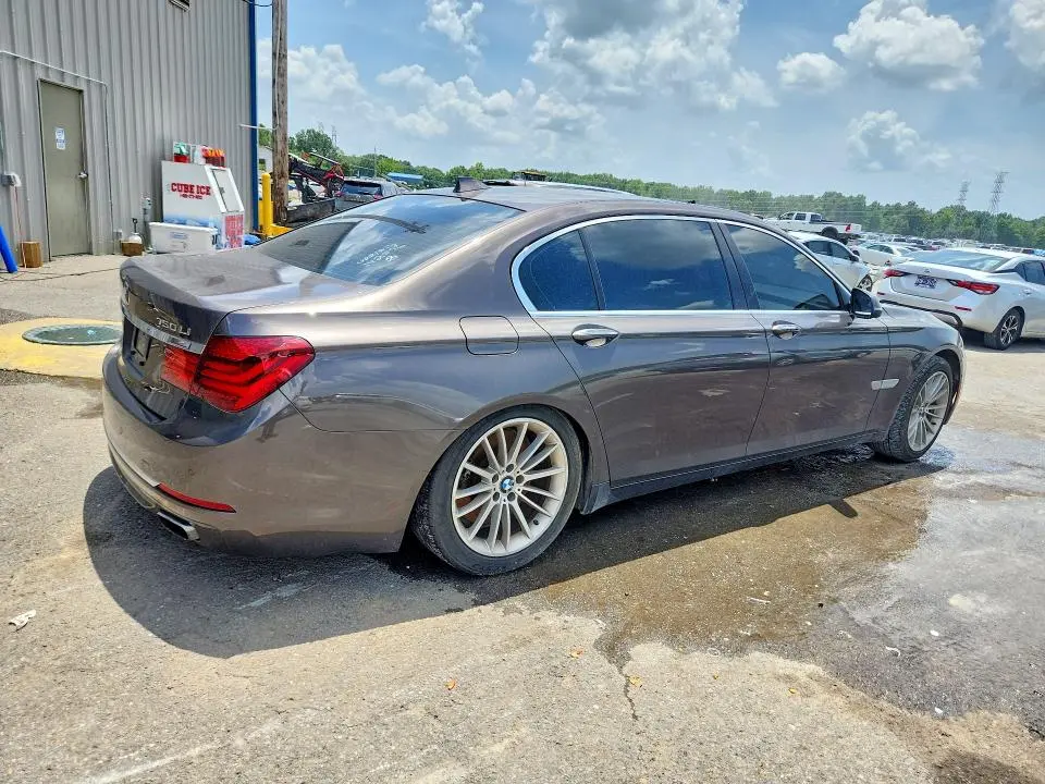2014 BMW 750 LXI  