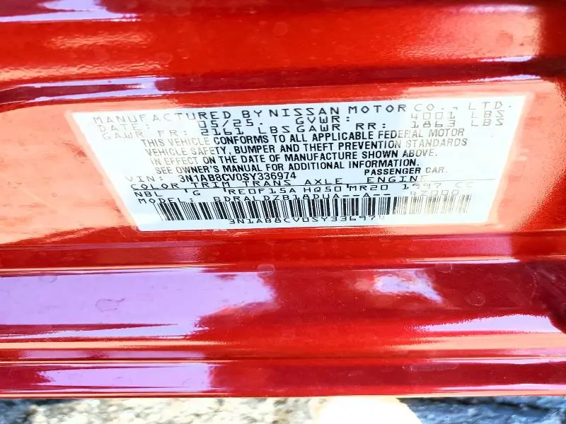 2025 NISSAN SENTRA SV  