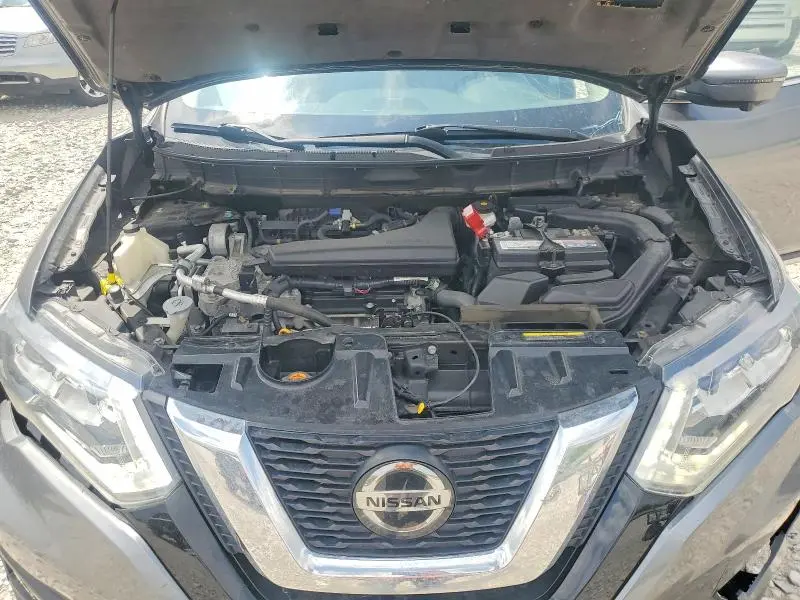 2019 NISSAN ROGUE SL  