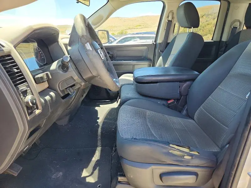 2012 DODGE RAM 1500 ST  