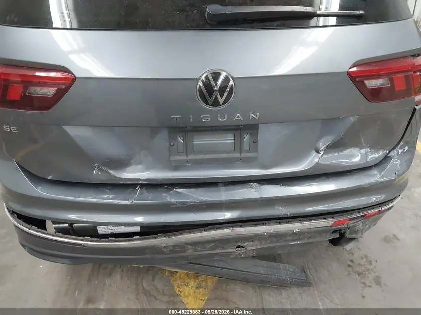 2023 VOLKSWAGEN TIGUAN 2.0T SE