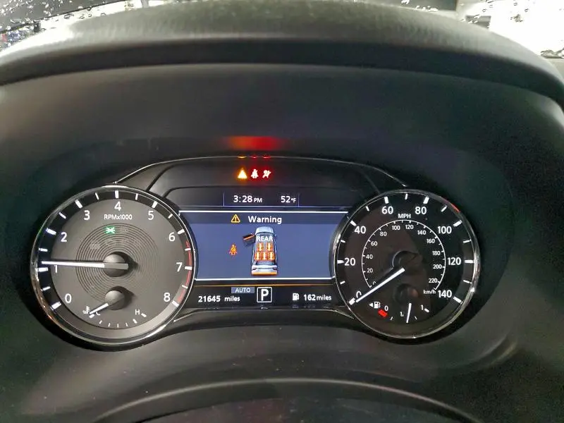 2023 INFINITI QX80 LUXE  