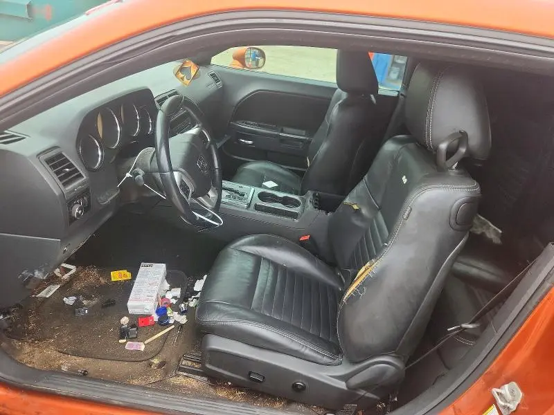 2011 DODGE CHALLENGER   