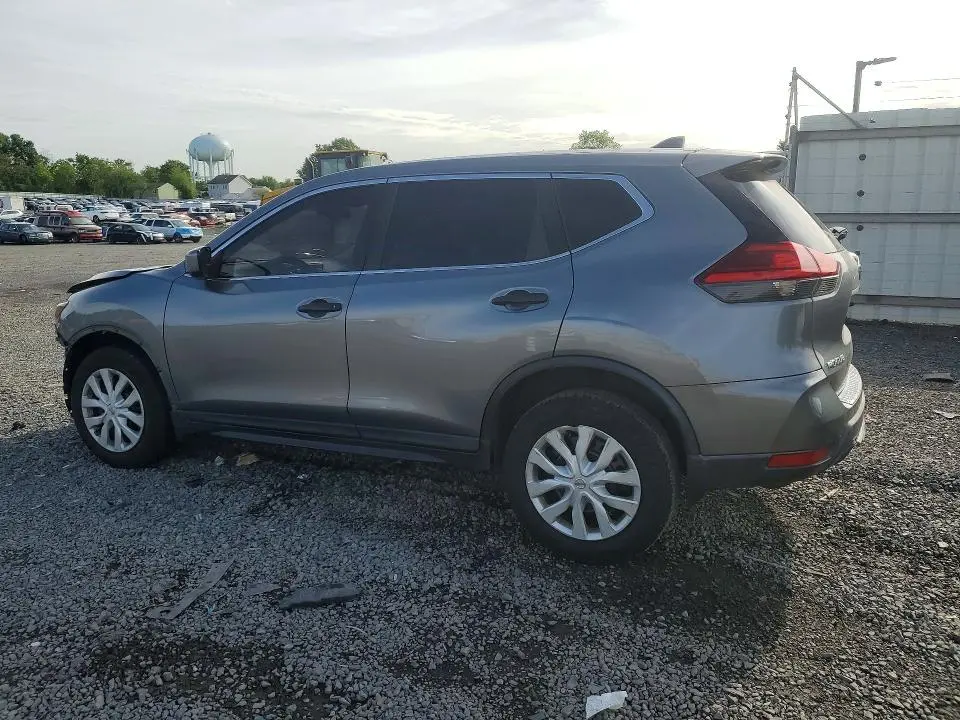 2017 NISSAN ROGUE   
