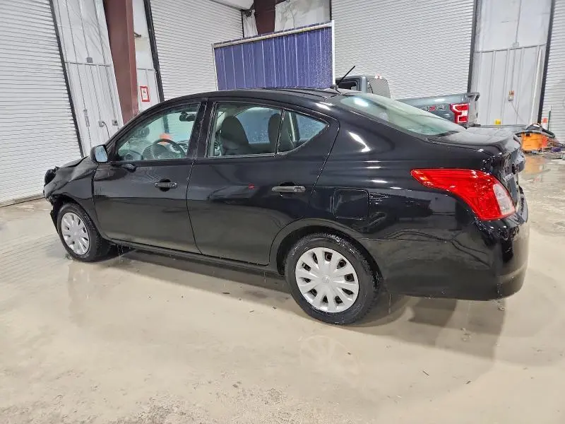 2015 NISSAN VERSA S  