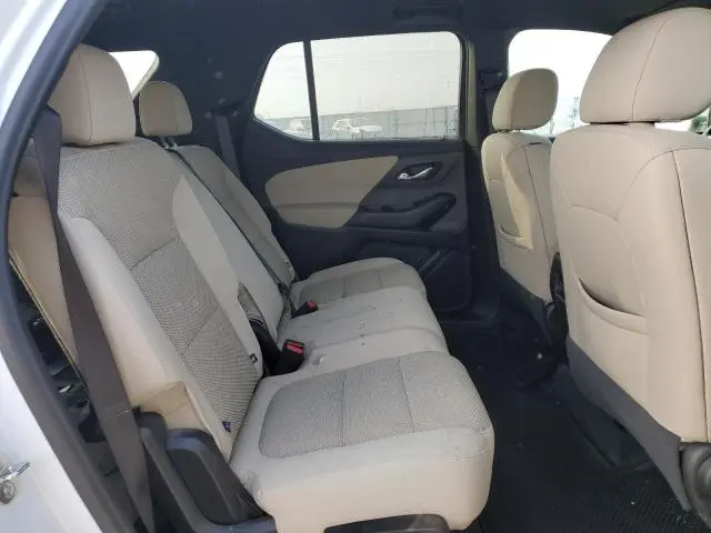 2023 CHEVROLET TRAVERSE LS  