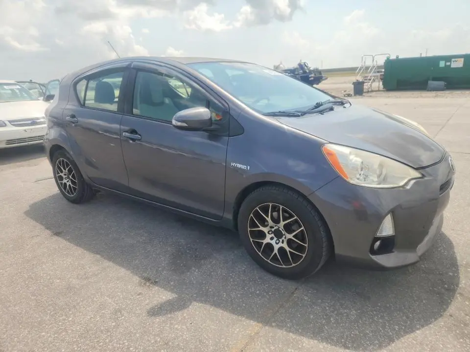 2012 TOYOTA PRIUS C ONE  