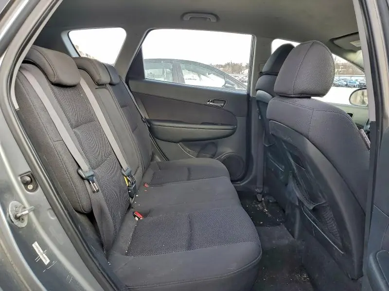 2010 HYUNDAI ELANTRA TOURING GLS  