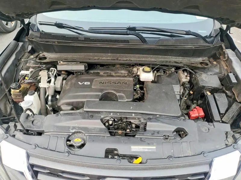 2018 NISSAN PATHFINDER SV  