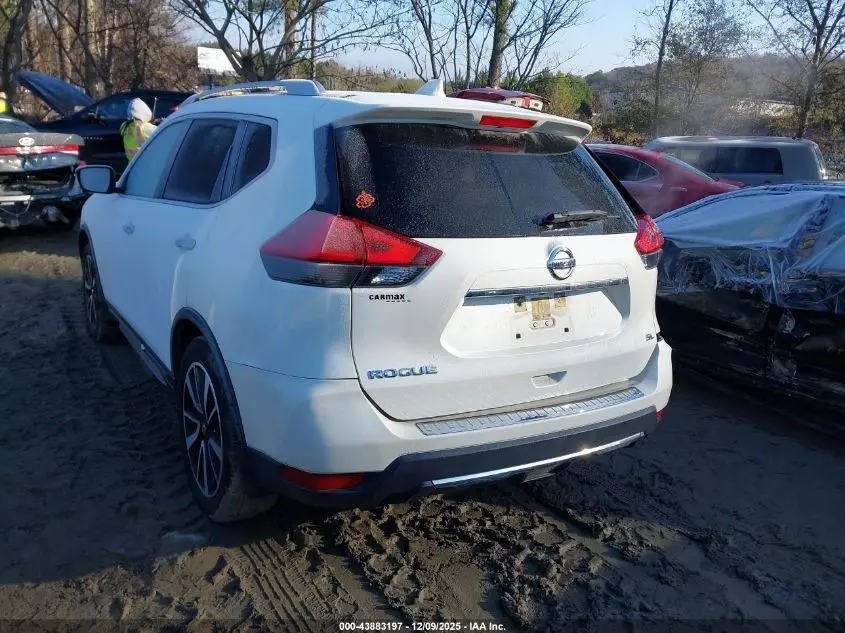 2018 NISSAN ROGUE SL