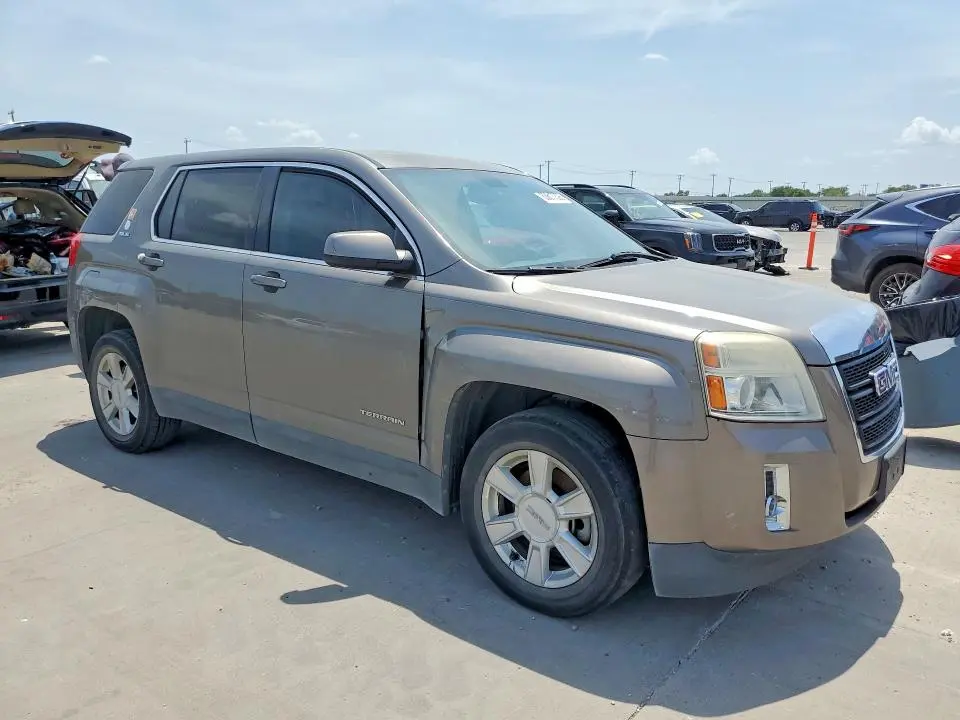 2011 GMC TERRAIN SLE  