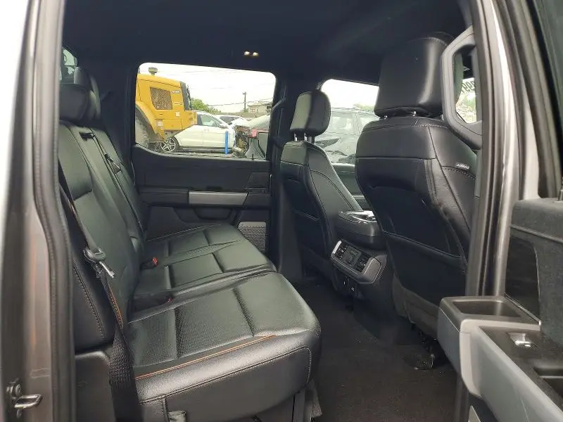 2025 FORD F150 LARIAT  