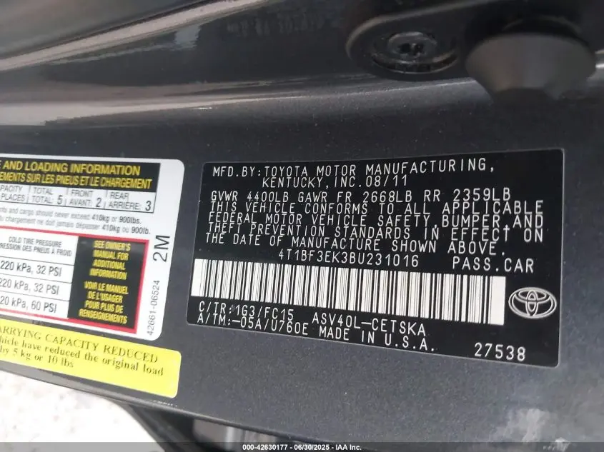 2011 TOYOTA CAMRY SE