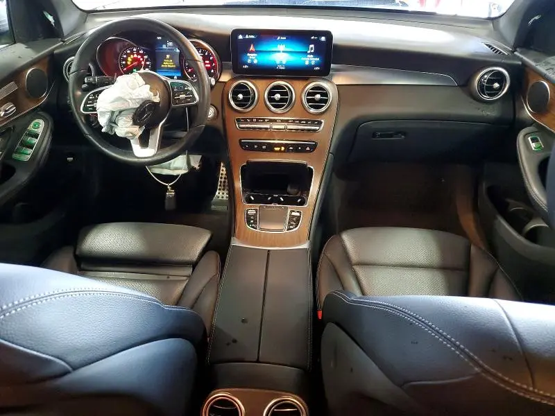 2022 MERCEDES-BENZ GLC 300 4MATIC  