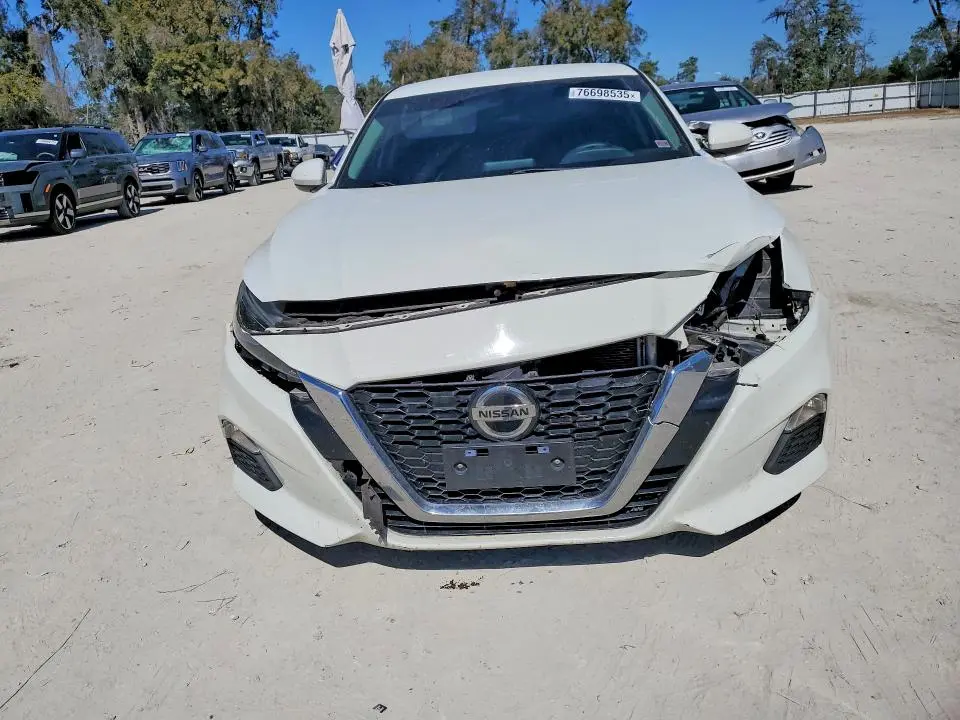 2019 NISSAN ALTIMA S  