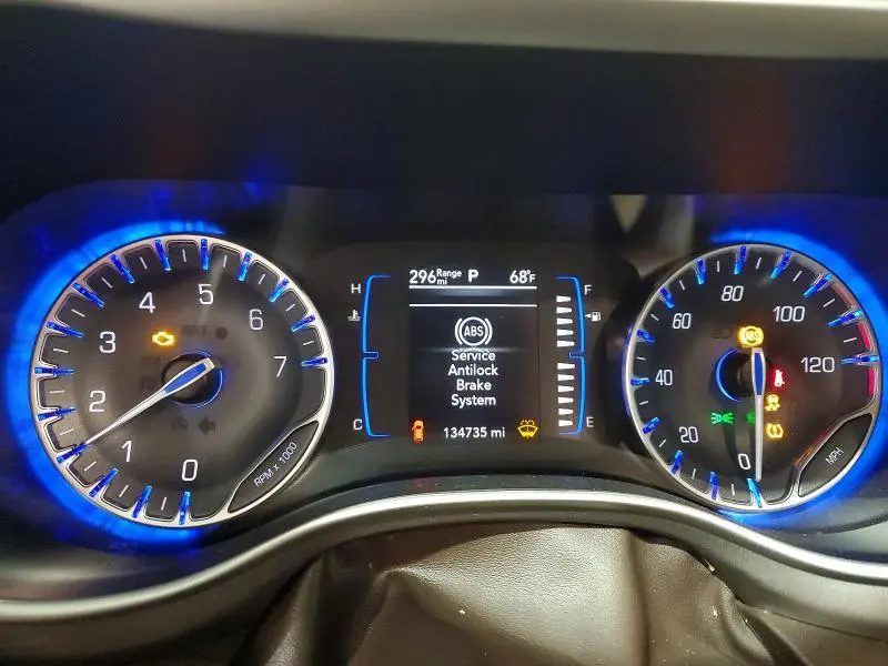 2021 CHRYSLER VOYAGER LXI  