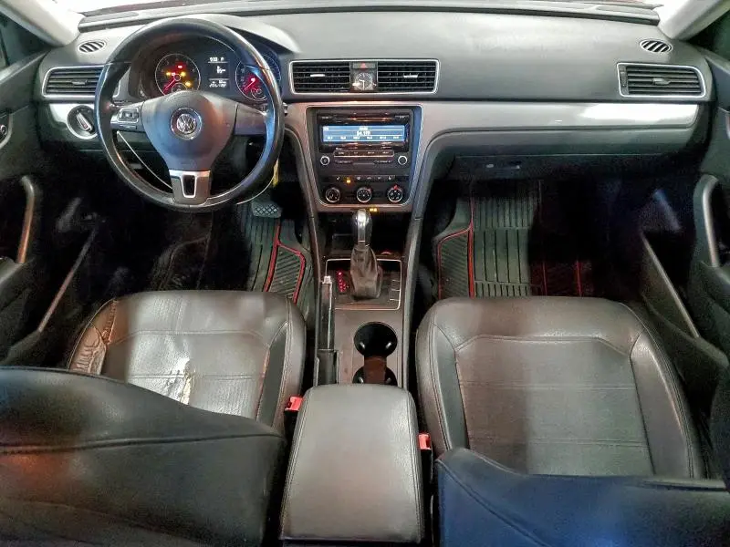 2015 VOLKSWAGEN PASSAT S  