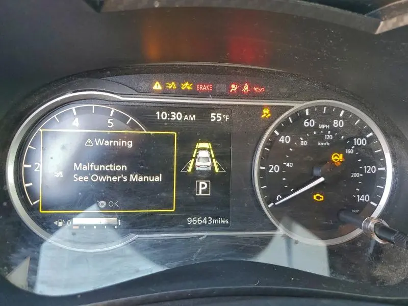 2020 NISSAN VERSA SV  