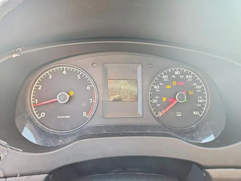 2014 VOLKSWAGEN JETTA BASE  