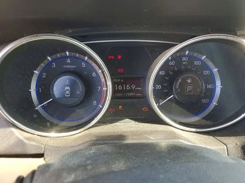 2013 HYUNDAI SONATA GLS  