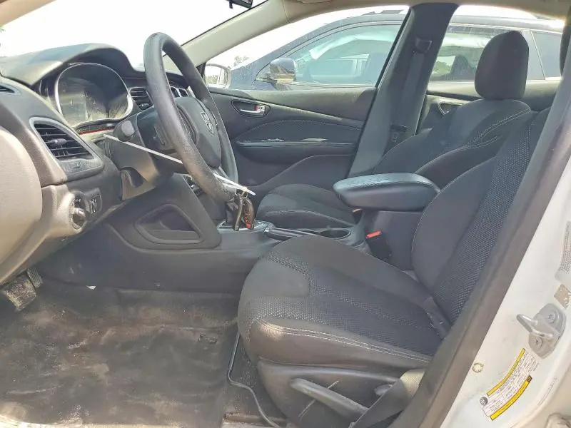2015 DODGE DART SXT  