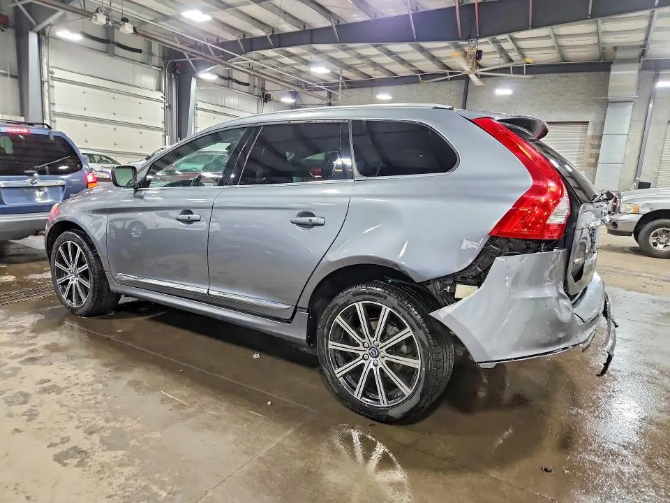 2017 VOLVO XC60 T6 INSCRIPTION  