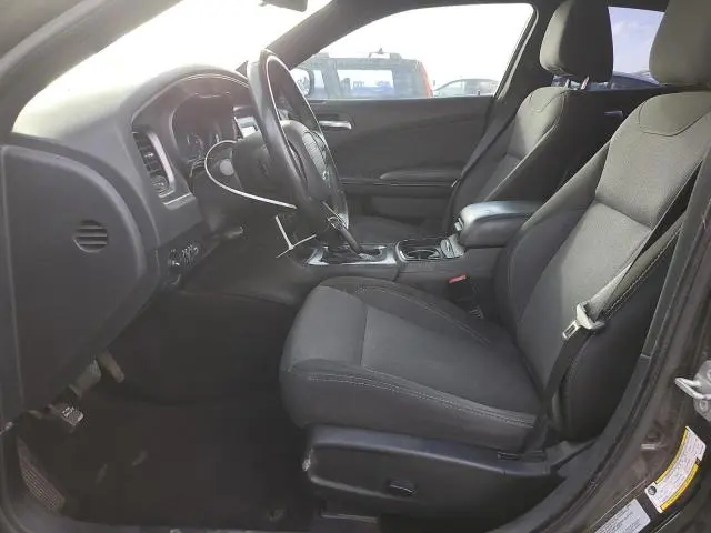 2016 DODGE CHARGER SE  