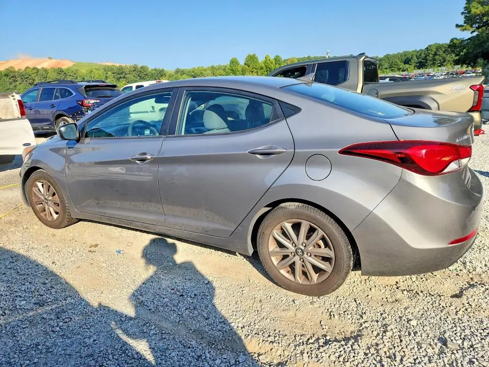 2014 HYUNDAI ELANTRA SE  