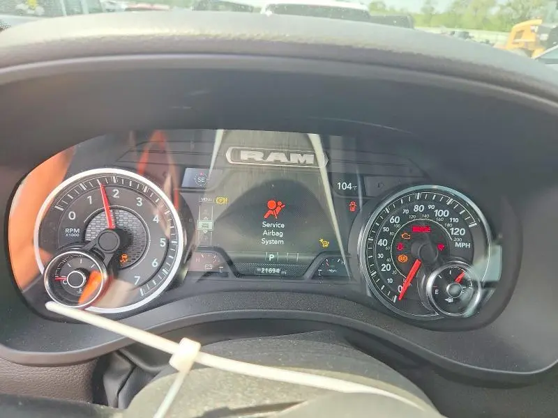 2025 RAM 1500 BIG HORN/LONE STAR  
