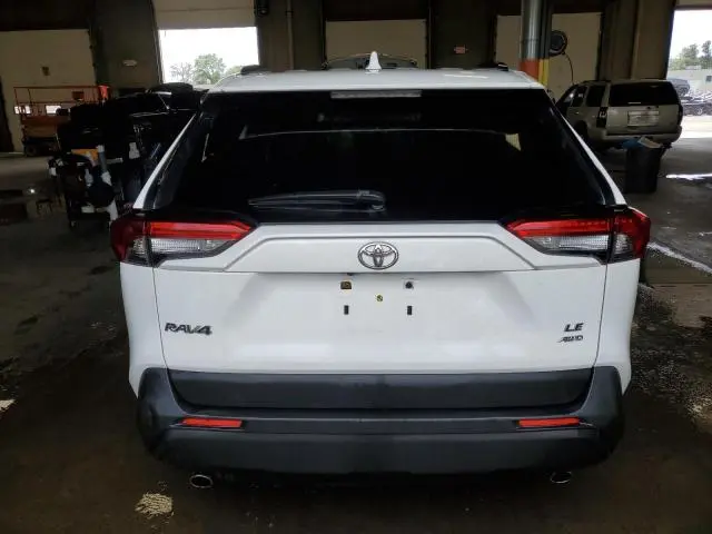 2019 TOYOTA RAV4 LE  