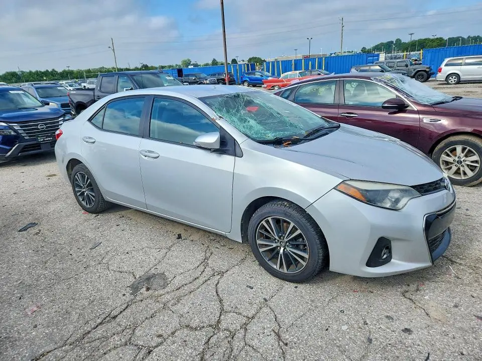 2015 TOYOTA COROLLA S  