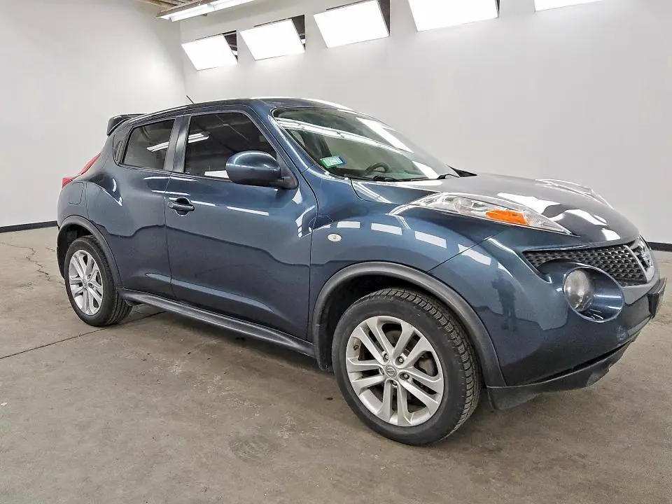 2014 NISSAN JUKE S  