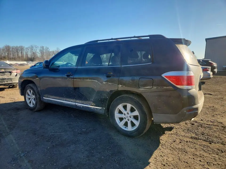 2012 TOYOTA HIGHLANDER BASE  