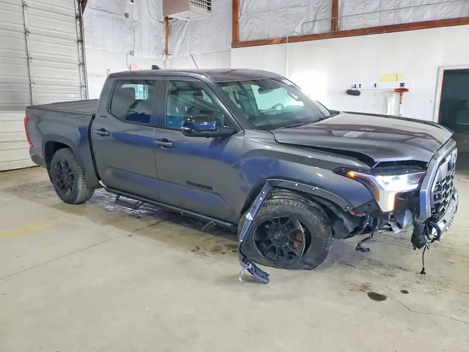 2025 TOYOTA TUNDRA LIMITED  