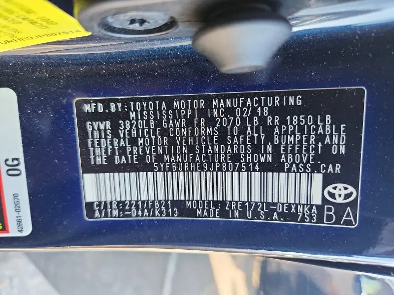 2018 TOYOTA COROLLA LE  