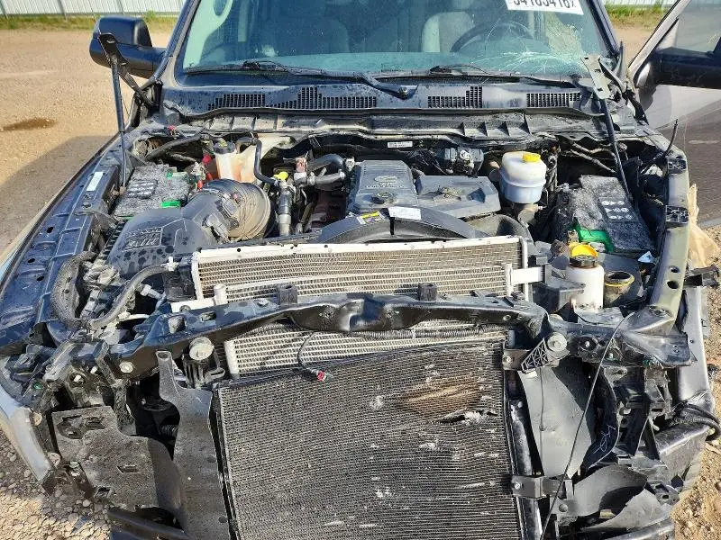 2016 RAM 2500 SLT  