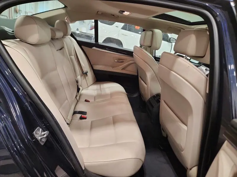 2012 BMW 528 XI  
