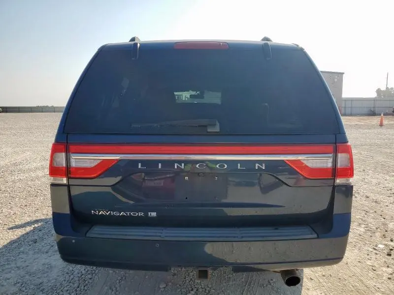 2017 LINCOLN NAVIGATOR L SELECT  