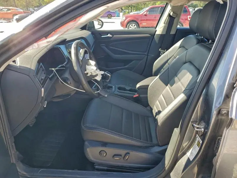 2024 VOLKSWAGEN JETTA SE  