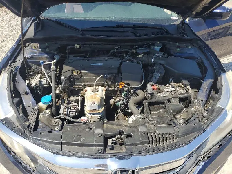 2017 HONDA ACCORD LX  